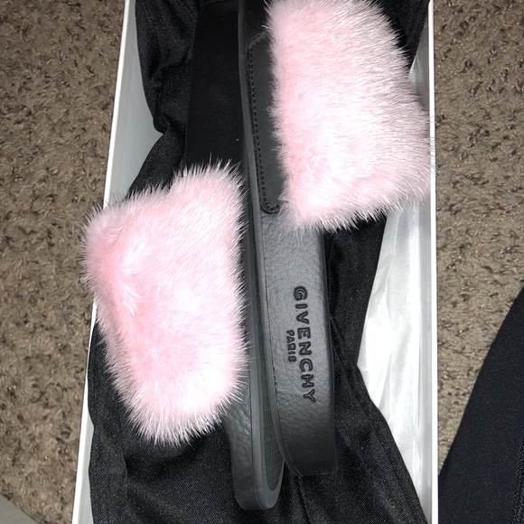 Givenchy mink fur slides 37 - Picture 5 of 6